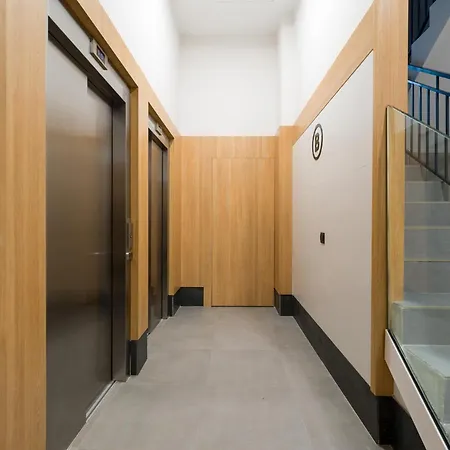 Brand New Downtown Appartement *