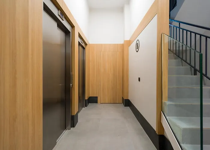 Brand New Downtown Apartmán *